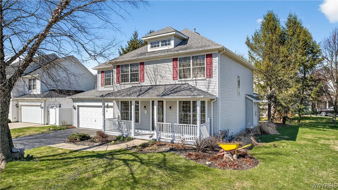 6521 White Oak, Hamburg, New York 14085, Hamburg, New York 14085, 4 Bedrooms Bedrooms, 7 Rooms Rooms,2 BathroomsBathrooms,Residential,For Sale,6521 White Oak, Hamburg, New York 14085,0,B1666257