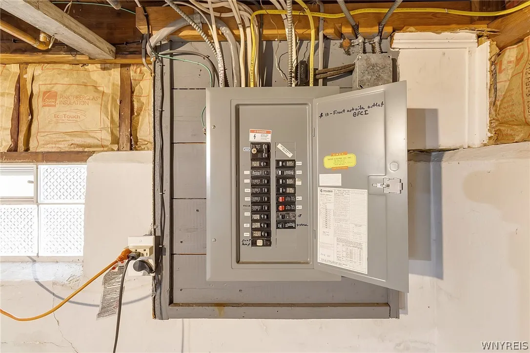 341 Mckinley Avenue, Tonawanda, New York 14217, Tonawanda, New York 14217, 4 Bedrooms Bedrooms, 7 Rooms Rooms,1 BathroomBathrooms,Residential,For Sale,341 Mckinley Avenue, Tonawanda, New York 14217,0,B1667250