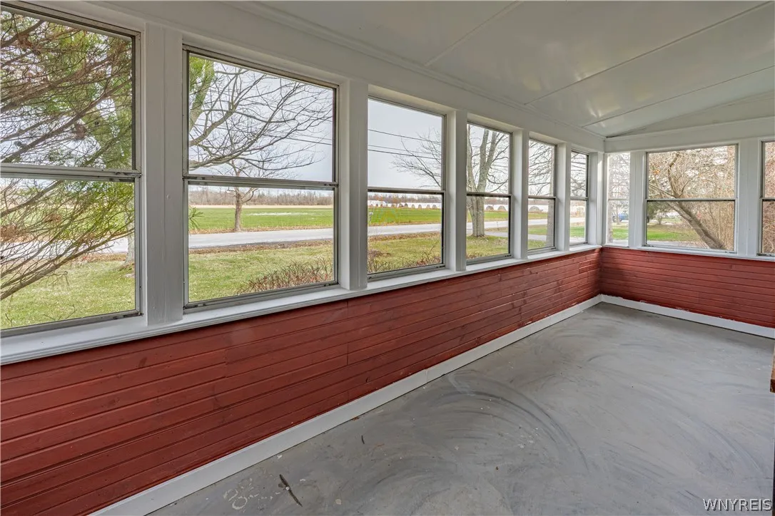 7330 Salt Road, Clarence, New York 14032, Clarence, New York 14032, 3 Bedrooms Bedrooms, 7 Rooms Rooms,1 BathroomBathrooms,Residential,For Sale,7330 Salt Road, Clarence, New York 14032,0,B1667371