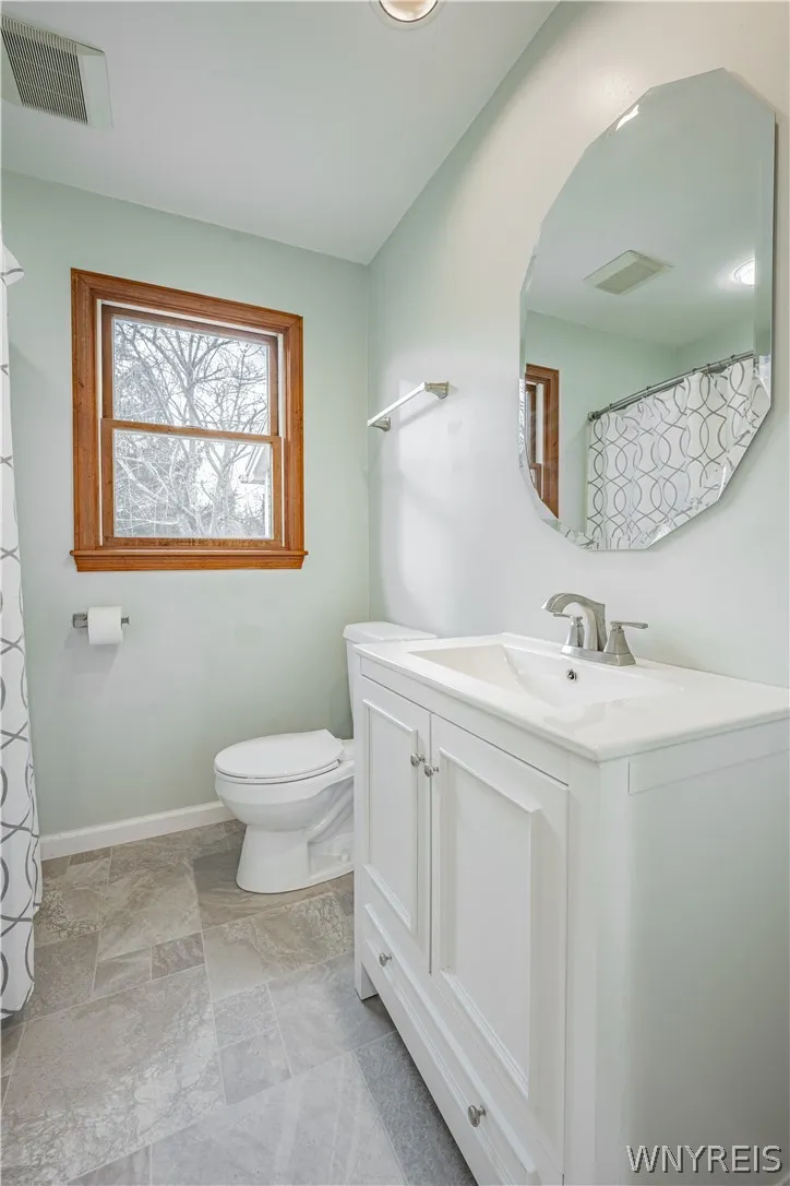 7330 Salt Road, Clarence, New York 14032, Clarence, New York 14032, 3 Bedrooms Bedrooms, 7 Rooms Rooms,1 BathroomBathrooms,Residential,For Sale,7330 Salt Road, Clarence, New York 14032,0,B1667371