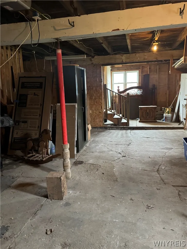 7330 Salt Road, Clarence, New York 14032, Clarence, New York 14032, 3 Bedrooms Bedrooms, 7 Rooms Rooms,1 BathroomBathrooms,Residential,For Sale,7330 Salt Road, Clarence, New York 14032,0,B1667371