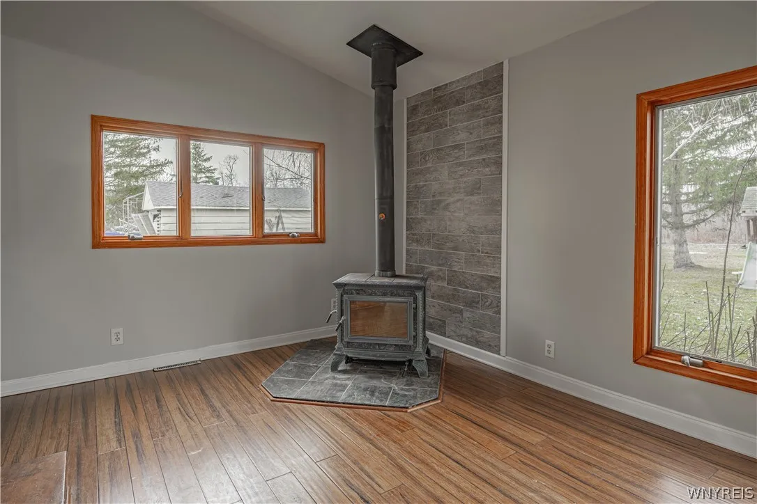 7330 Salt Road, Clarence, New York 14032, Clarence, New York 14032, 3 Bedrooms Bedrooms, 7 Rooms Rooms,1 BathroomBathrooms,Residential,For Sale,7330 Salt Road, Clarence, New York 14032,0,B1667371