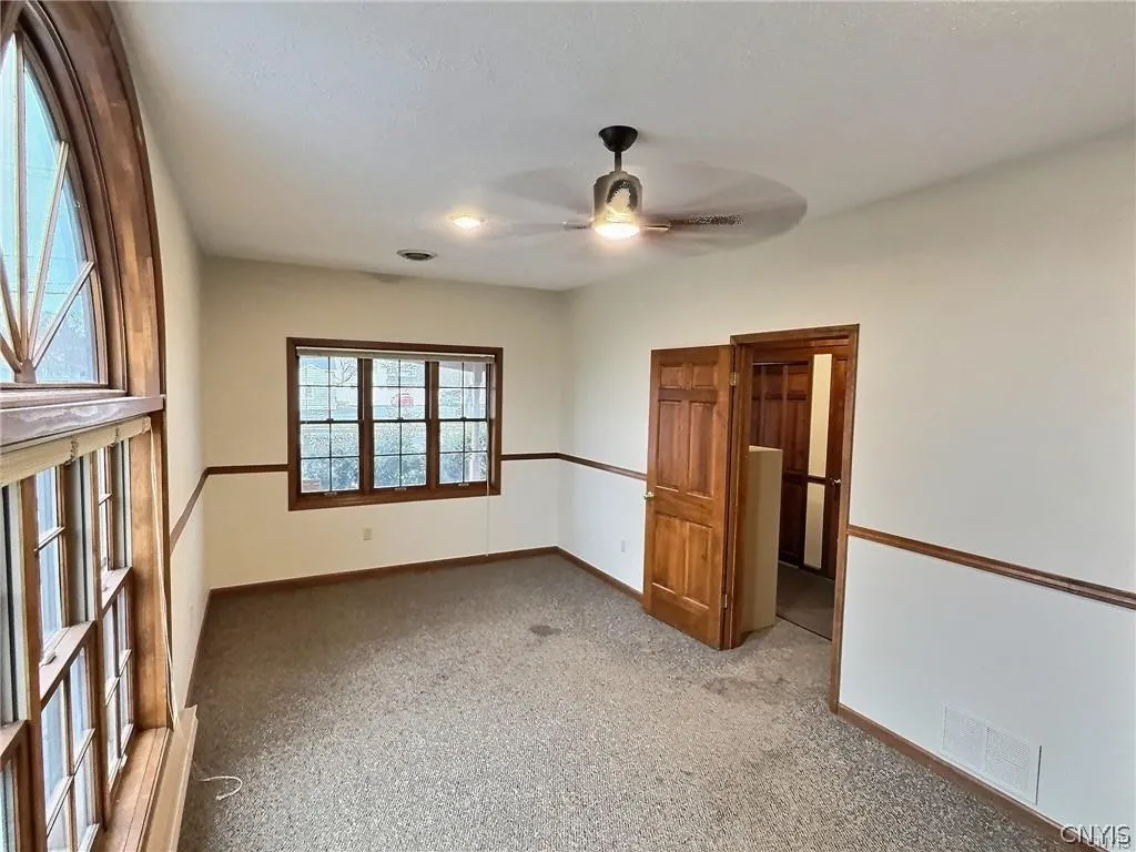 50 West Utica Street, Oswego, New York 13126, Oswego, New York 13126, ,Commercial Lease,For Rent,50 West Utica Street, Oswego, New York 13126,0,S1667405