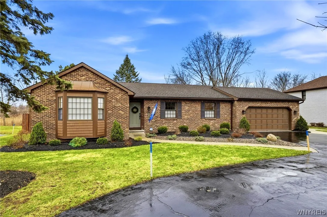 9165 Greiner Road, Clarence, New York 14031, Clarence, New York 14031, 3 Bedrooms Bedrooms, 7 Rooms Rooms,2 BathroomsBathrooms,Residential,Closed,9165 Greiner Road, Clarence, New York 14031,0,B1667513