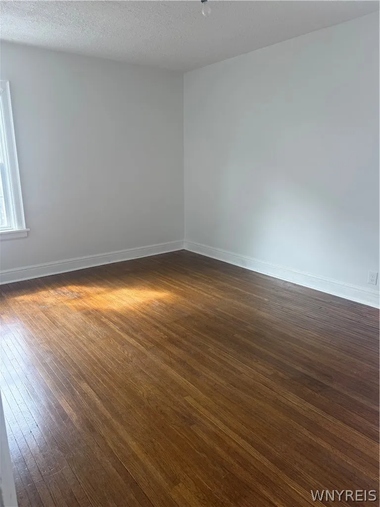 80 Delaware Road, Tonawanda, New York 14217, Tonawanda, New York 14217, 3 Bedrooms Bedrooms, 8 Rooms Rooms,1 BathroomBathrooms,Residential Lease,For Rent,80 Delaware Road, Tonawanda, New York 14217,0,B1667723