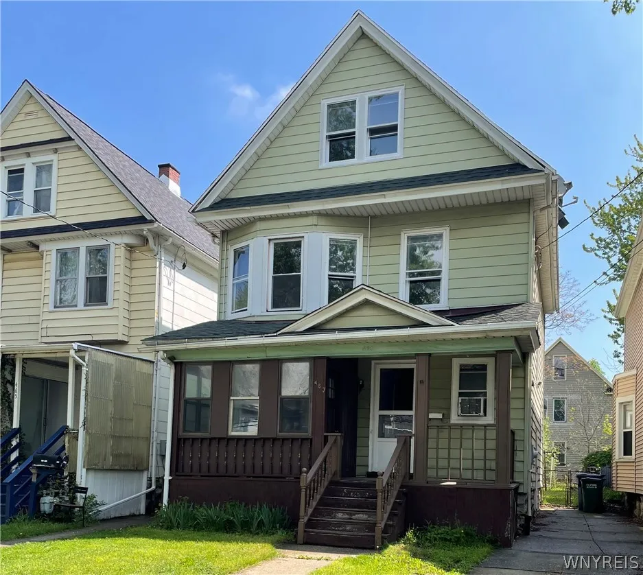 463 East Street, Buffalo, New York 14207, Buffalo, New York 14207, 4 Bedrooms Bedrooms, 9 Rooms Rooms,1 BathroomBathrooms,Residential,For Sale,463 East Street, Buffalo, New York 14207,0,B1667755