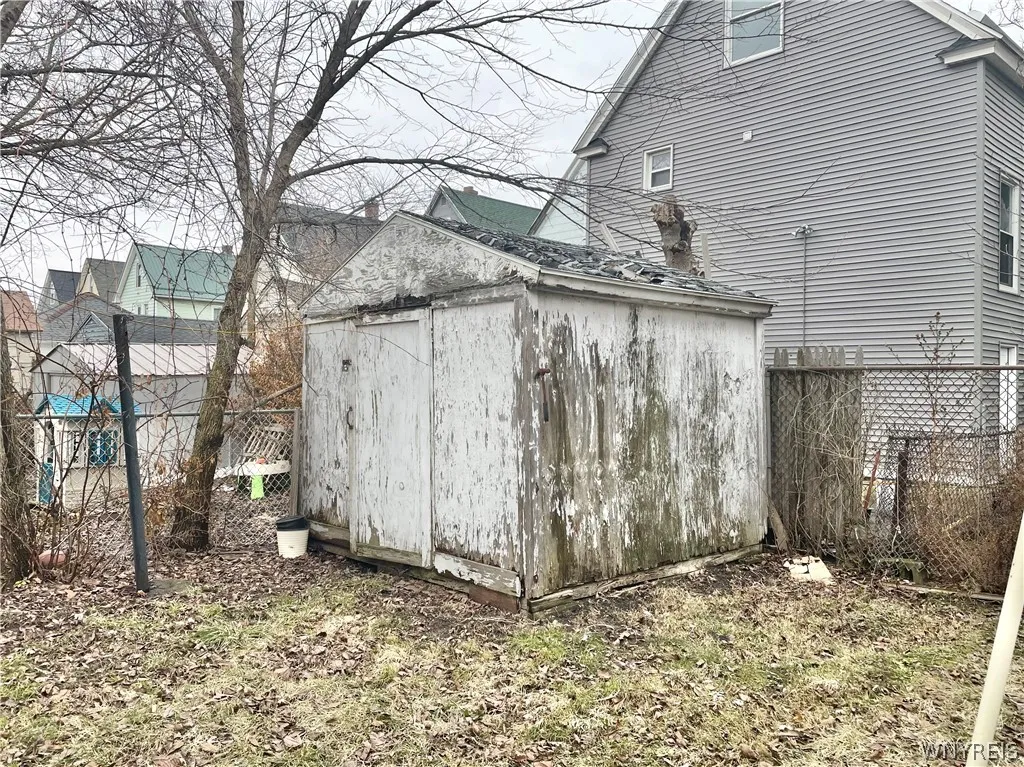 shed