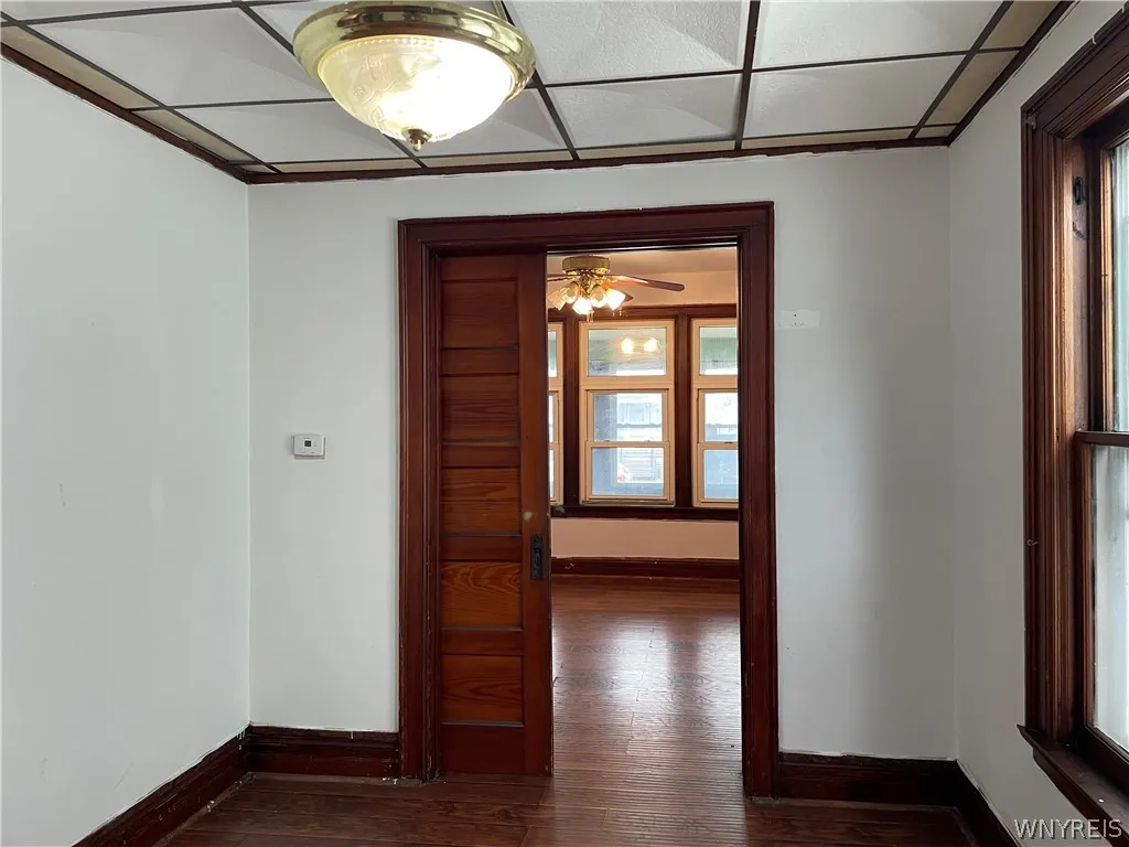 463 East Street, Buffalo, New York 14207, Buffalo, New York 14207, 4 Bedrooms Bedrooms, 9 Rooms Rooms,1 BathroomBathrooms,Residential,For Sale,463 East Street, Buffalo, New York 14207,0,B1667755