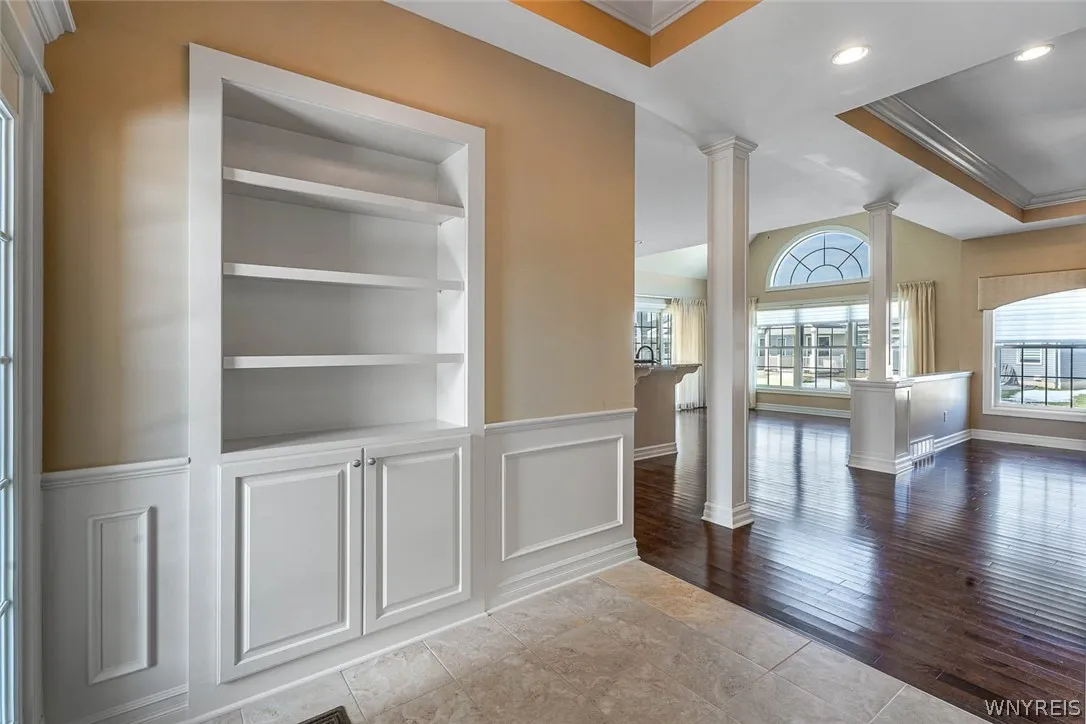 5690 Waterford Ln, Clarence, New York 14032, Clarence, New York 14032, 2 Bedrooms Bedrooms, 6 Rooms Rooms,2 BathroomsBathrooms,Residential,For Sale,5690 Waterford Ln, Clarence, New York 14032,0,B1668097