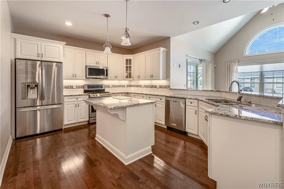 5690 Waterford Ln, Clarence, New York 14032, Clarence, New York 14032, 2 Bedrooms Bedrooms, 6 Rooms Rooms,2 BathroomsBathrooms,Residential,For Sale,5690 Waterford Ln, Clarence, New York 14032,0,B1668097