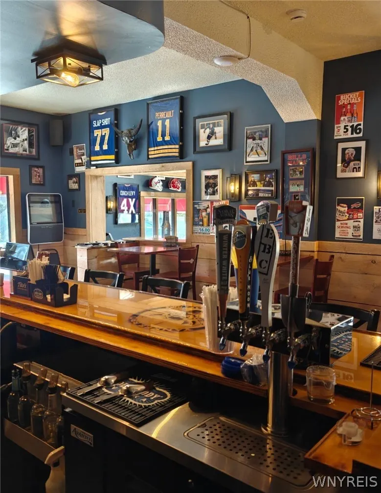 4572 Clark Street, Hamburg, New York 14075, Hamburg, New York 14075, 5 Rooms Rooms,Commercial Sale,For Sale,4572 Clark Street, Hamburg, New York 14075,0,B1668137