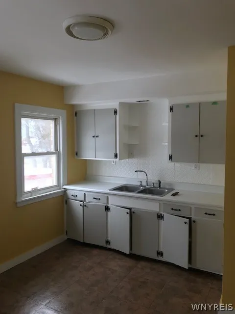 4572 Clark Street, Hamburg, New York 14075, Hamburg, New York 14075, 5 Rooms Rooms,Commercial Sale,For Sale,4572 Clark Street, Hamburg, New York 14075,0,B1668137