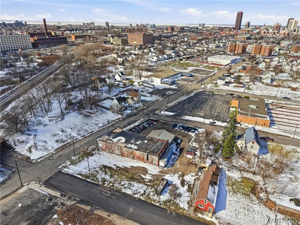 688 East Eagle Street, Buffalo, New York 14210, Buffalo, New York 14210, ,Commercial Sale,For Sale,688 East Eagle Street, Buffalo, New York 14210,0,B1667947