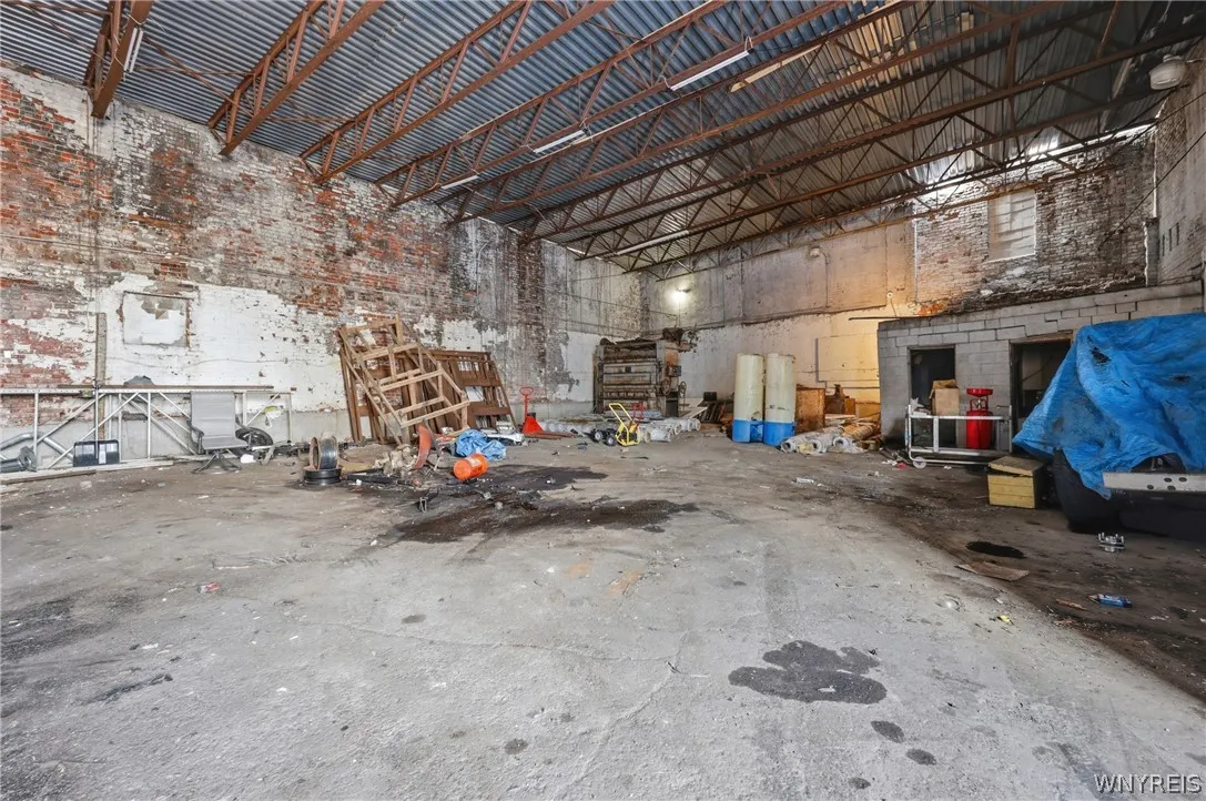 688 East Eagle Street, Buffalo, New York 14210, Buffalo, New York 14210, ,Commercial Sale,For Sale,688 East Eagle Street, Buffalo, New York 14210,0,B1667947