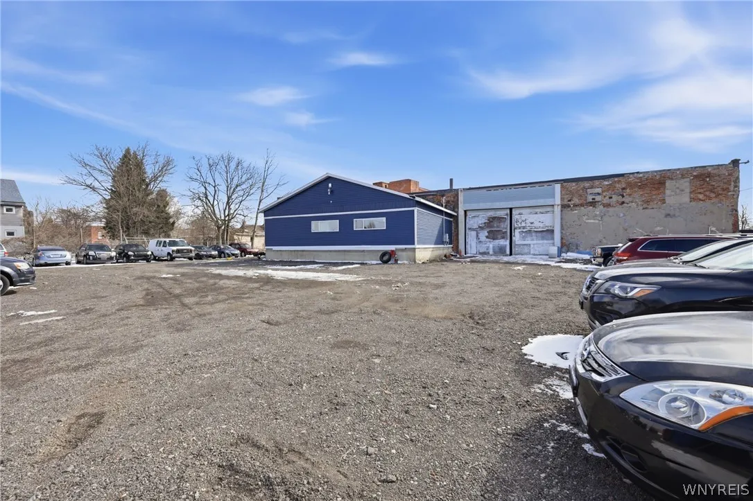 688 East Eagle Street, Buffalo, New York 14210, Buffalo, New York 14210, ,Commercial Sale,For Sale,688 East Eagle Street, Buffalo, New York 14210,0,B1667947