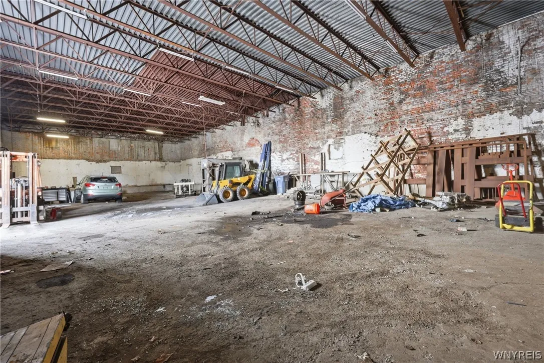 688 East Eagle Street, Buffalo, New York 14210, Buffalo, New York 14210, ,Commercial Sale,For Sale,688 East Eagle Street, Buffalo, New York 14210,0,B1667947