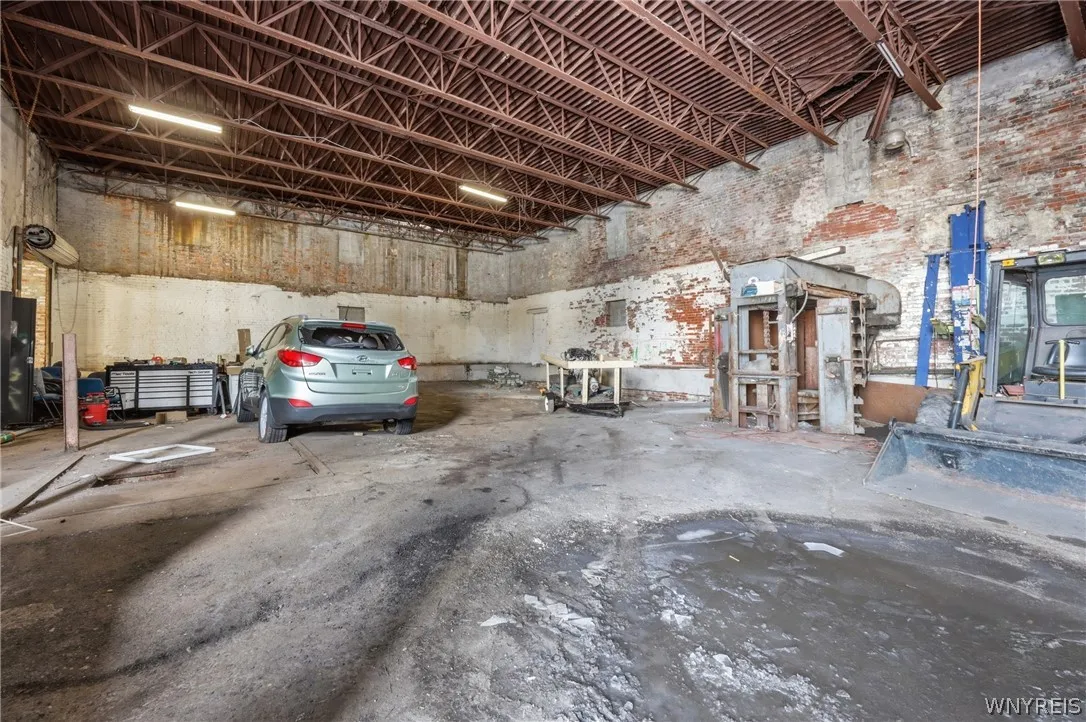 688 East Eagle Street, Buffalo, New York 14210, Buffalo, New York 14210, ,Commercial Sale,For Sale,688 East Eagle Street, Buffalo, New York 14210,0,B1667947
