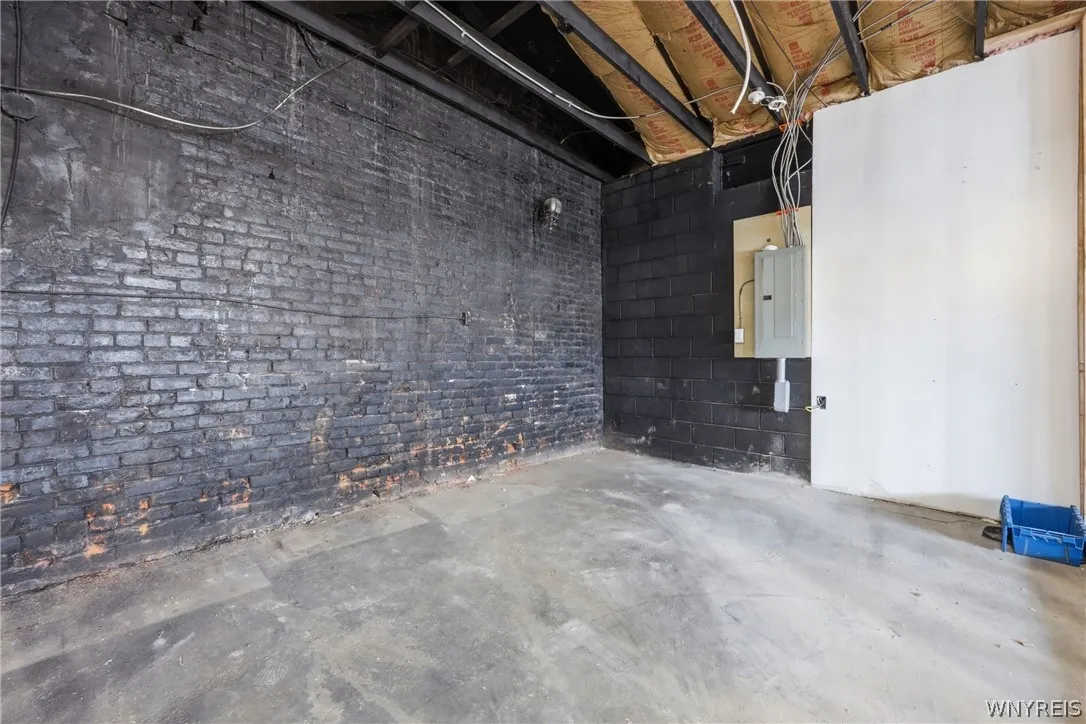 688 East Eagle Street, Buffalo, New York 14210, Buffalo, New York 14210, ,Commercial Sale,For Sale,688 East Eagle Street, Buffalo, New York 14210,0,B1667947