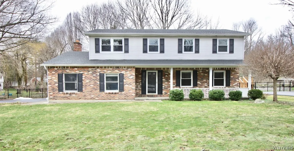 17 Wellington Lane, Orchard Park, New York 14127, Orchard Park, New York 14127, 4 Bedrooms Bedrooms, 11 Rooms Rooms,2 BathroomsBathrooms,Residential,Closed,17 Wellington Lane, Orchard Park, New York 14127,0,B1668350