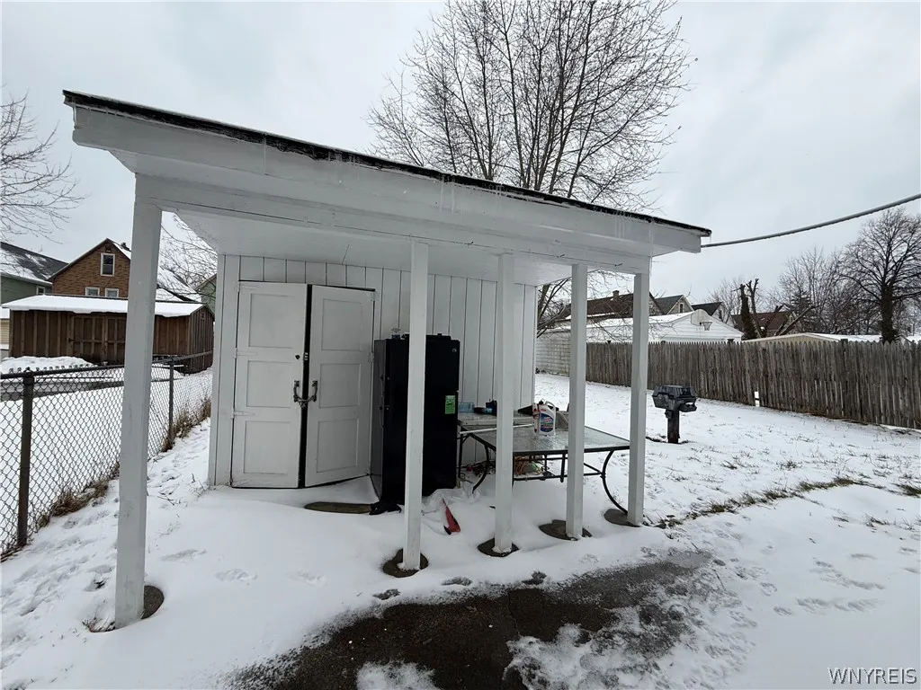 38 Argus Street, Buffalo, New York 14207, Buffalo, New York 14207, 3 Bedrooms Bedrooms, 6 Rooms Rooms,1 BathroomBathrooms,Residential,For Sale,38 Argus Street, Buffalo, New York 14207,0,B1663545