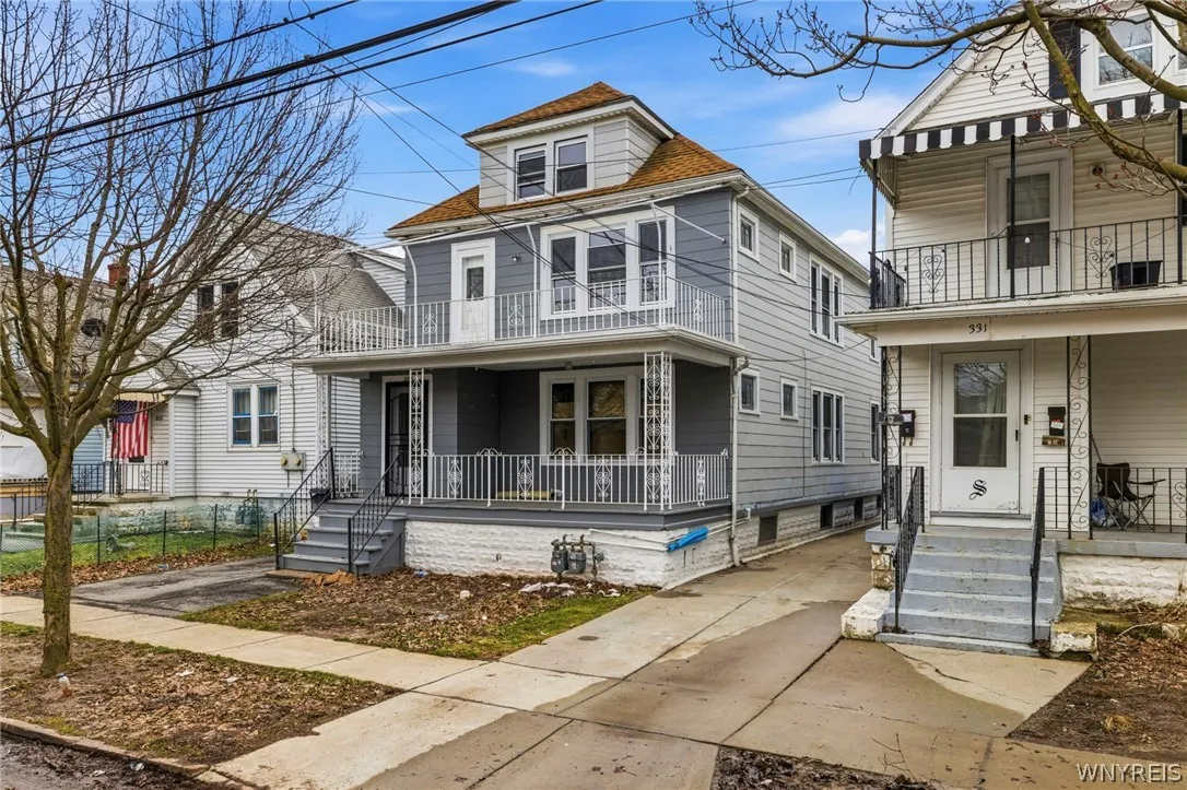 335 Riverside Avenue, Buffalo, New York 14207, Buffalo, New York 14207, 6 Bedrooms Bedrooms, ,2 BathroomsBathrooms,Residential,For Sale,335 Riverside Avenue, Buffalo, New York 14207,0,B1668733