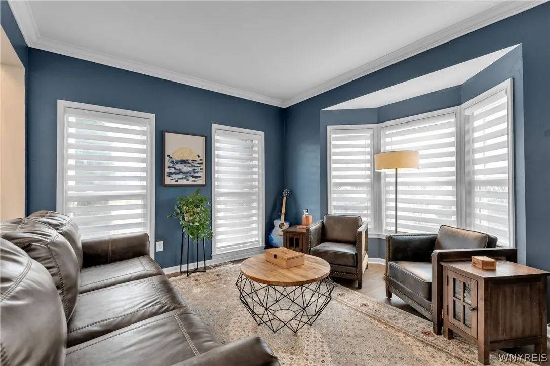 32 Falconcrest Lane, Orchard Park, New York 14127, Orchard Park, New York 14127, 4 Bedrooms Bedrooms, 8 Rooms Rooms,3 BathroomsBathrooms,Residential,For Sale,32 Falconcrest Lane, Orchard Park, New York 14127,0,B1667902