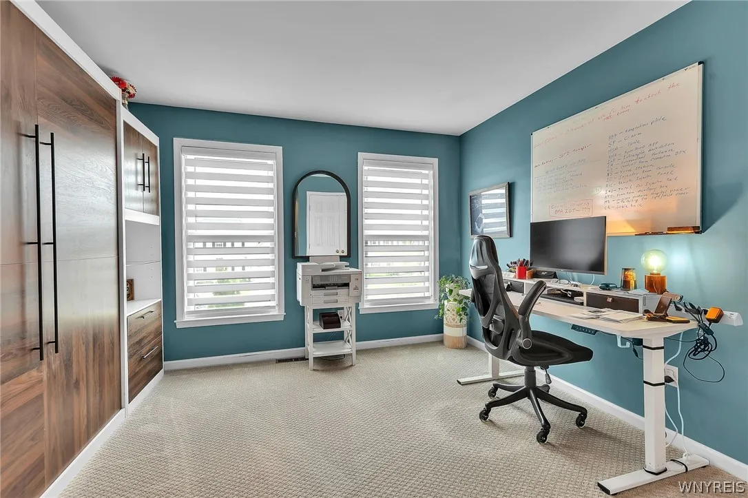 32 Falconcrest Lane, Orchard Park, New York 14127, Orchard Park, New York 14127, 4 Bedrooms Bedrooms, 8 Rooms Rooms,3 BathroomsBathrooms,Residential,For Sale,32 Falconcrest Lane, Orchard Park, New York 14127,0,B1667902