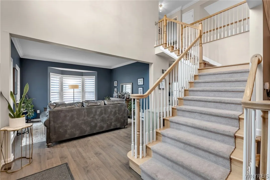 32 Falconcrest Lane, Orchard Park, New York 14127, Orchard Park, New York 14127, 4 Bedrooms Bedrooms, 8 Rooms Rooms,3 BathroomsBathrooms,Residential,For Sale,32 Falconcrest Lane, Orchard Park, New York 14127,0,B1667902