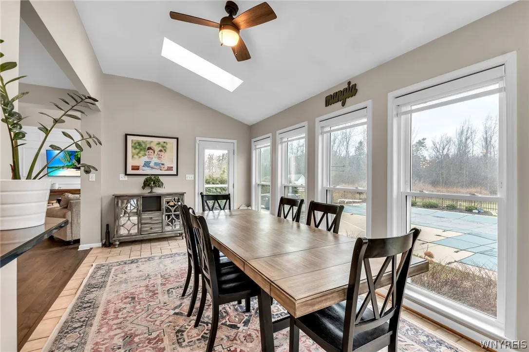 32 Falconcrest Lane, Orchard Park, New York 14127, Orchard Park, New York 14127, 4 Bedrooms Bedrooms, 8 Rooms Rooms,3 BathroomsBathrooms,Residential,For Sale,32 Falconcrest Lane, Orchard Park, New York 14127,0,B1667902