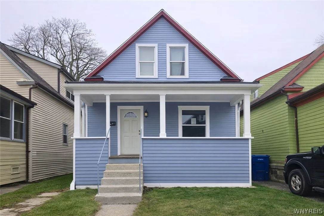 193 Merrimac Street, Buffalo, New York 14214, Buffalo, New York 14214, 6 Bedrooms Bedrooms, 12 Rooms Rooms,2 BathroomsBathrooms,Residential Lease,For Rent,193 Merrimac Street, Buffalo, New York 14214,0,B1668783