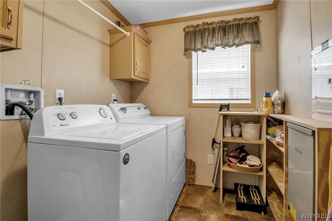 4665 Cotherstone Circle, Clarence, New York 14031, Clarence, New York 14031, 2 Bedrooms Bedrooms, 5 Rooms Rooms,2 BathroomsBathrooms,Residential,For Sale,4665 Cotherstone Circle, Clarence, New York 14031,0,B1664953