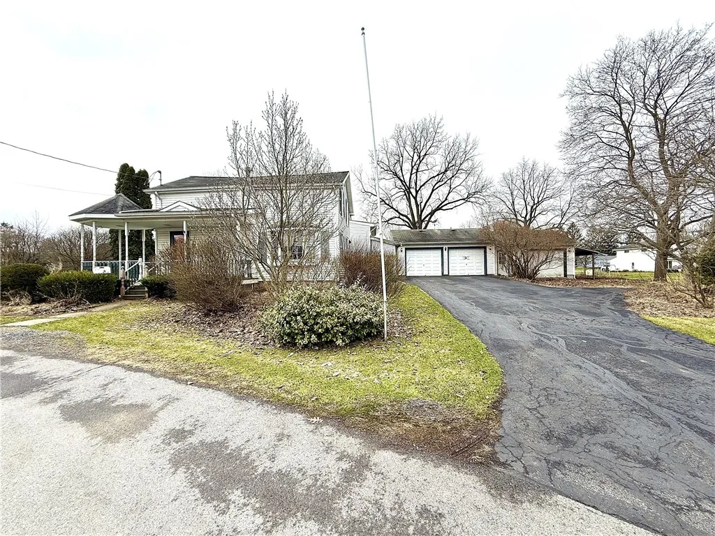 9 West Illick Street, Fayette, New York 13165, Fayette, New York 13165, 3 Bedrooms Bedrooms, 8 Rooms Rooms,2 BathroomsBathrooms,Residential,For Sale,9 West Illick Street, Fayette, New York 13165,0,R1667011