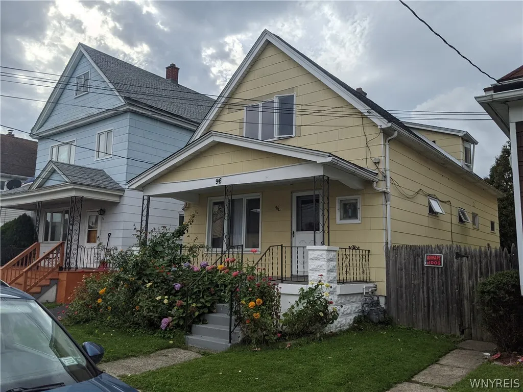 96 Fredro Street, Buffalo, New York 14206, Buffalo, New York 14206, 4 Bedrooms Bedrooms, ,2 BathroomsBathrooms,Residential,For Sale,96 Fredro Street, Buffalo, New York 14206,0,B1668106