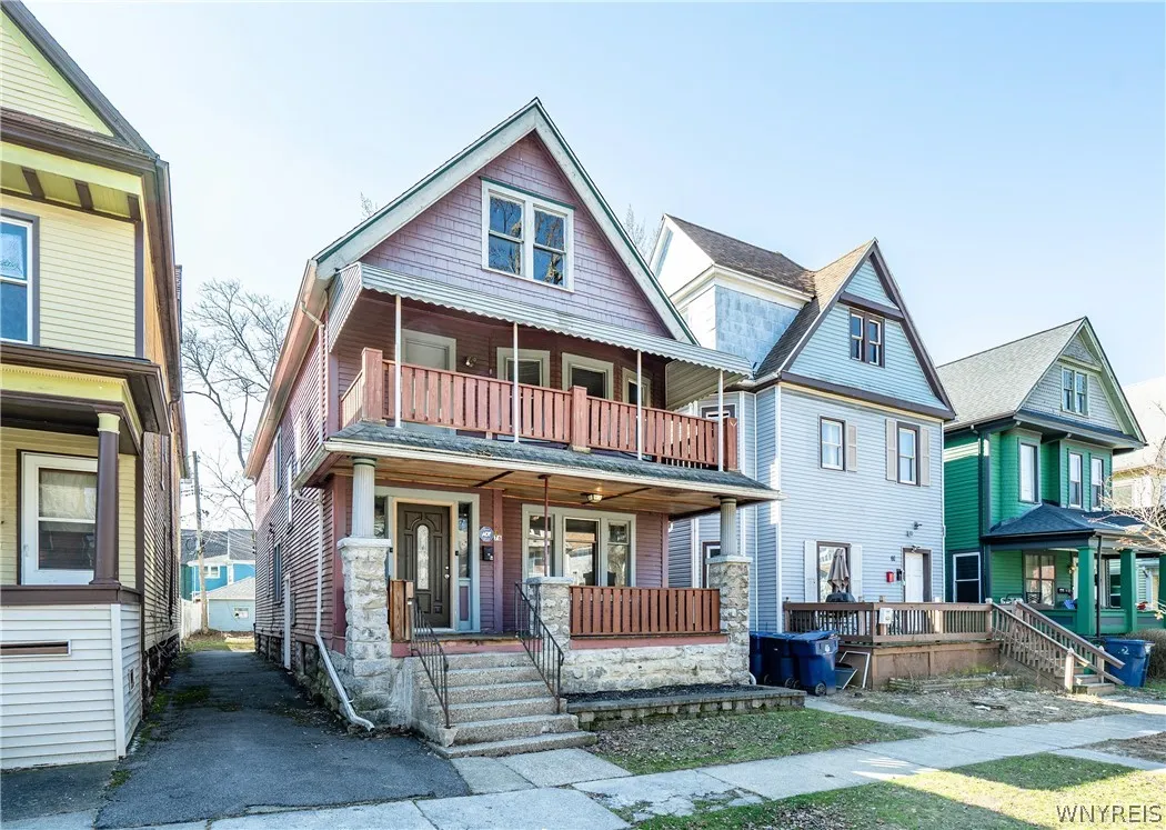 76 Vernon Place, Buffalo, New York 14214, Buffalo, New York 14214, 6 Bedrooms Bedrooms, ,2 BathroomsBathrooms,Residential,For Sale,76 Vernon Place, Buffalo, New York 14214,0,B1668988