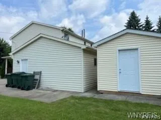 169 Warner Road 167, Lancaster, New York 14043, Lancaster, New York 14043, 6 Bedrooms Bedrooms, ,2 BathroomsBathrooms,Residential,For Sale,169 Warner Road 167, Lancaster, New York 14043,0,B1668891