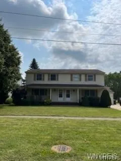 169 Warner Road 167, Lancaster, New York 14043, Lancaster, New York 14043, 6 Bedrooms Bedrooms, ,2 BathroomsBathrooms,Residential,For Sale,169 Warner Road 167, Lancaster, New York 14043,0,B1668891