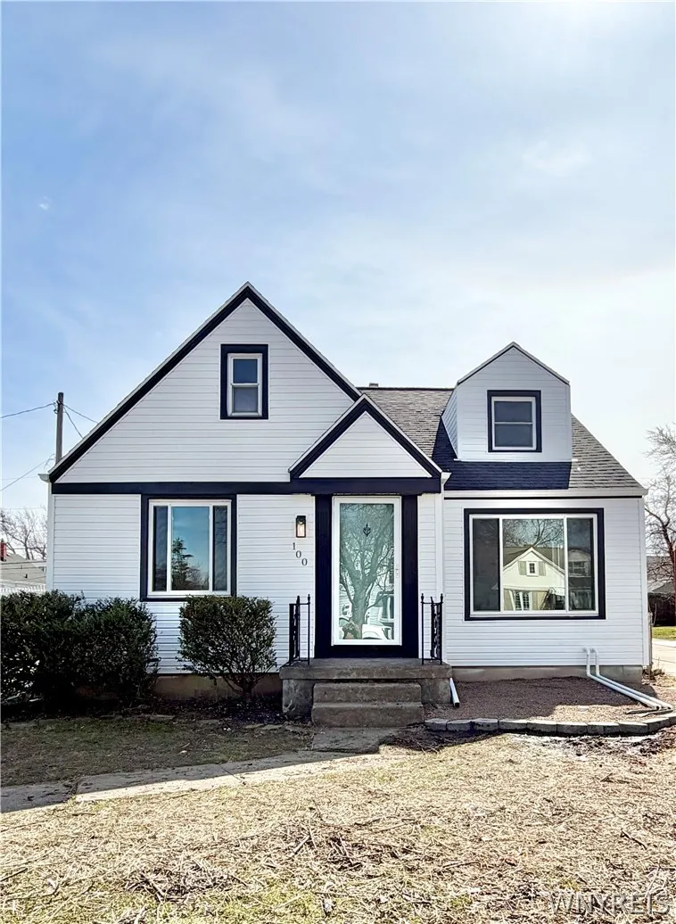 100 Calvin Court South, Tonawanda, New York 14150, Tonawanda, New York 14150, 3 Bedrooms Bedrooms, 7 Rooms Rooms,2 BathroomsBathrooms,Residential,Closed,100 Calvin Court South, Tonawanda, New York 14150,0,B1667707