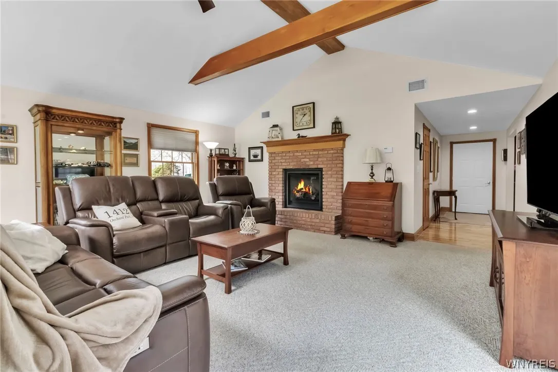 6905 Powers Road, Orchard Park, New York 14127, Orchard Park, New York 14127, 3 Bedrooms Bedrooms, 9 Rooms Rooms,1 BathroomBathrooms,Residential,Closed,6905 Powers Road, Orchard Park, New York 14127,0,B1667889