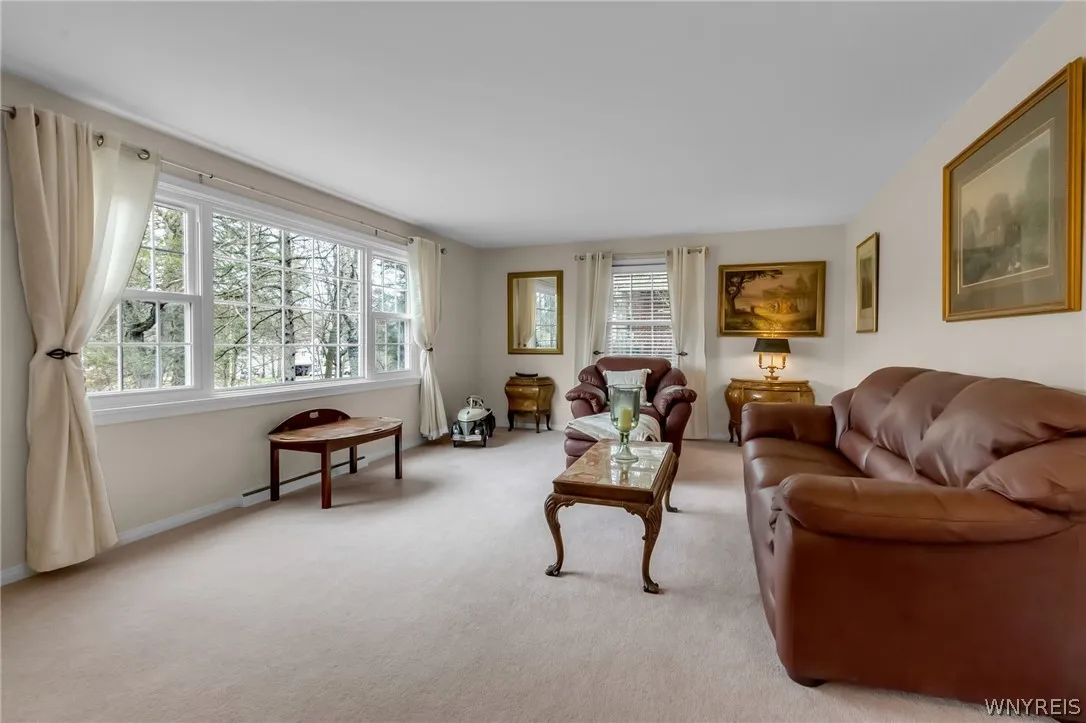 6905 Powers Road, Orchard Park, New York 14127, Orchard Park, New York 14127, 3 Bedrooms Bedrooms, 9 Rooms Rooms,1 BathroomBathrooms,Residential,Closed,6905 Powers Road, Orchard Park, New York 14127,0,B1667889