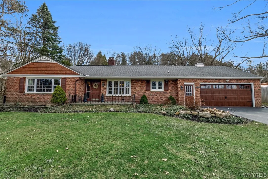 6905 Powers Road, Orchard Park, New York 14127, Orchard Park, New York 14127, 3 Bedrooms Bedrooms, 9 Rooms Rooms,1 BathroomBathrooms,Residential,Closed,6905 Powers Road, Orchard Park, New York 14127,0,B1667889