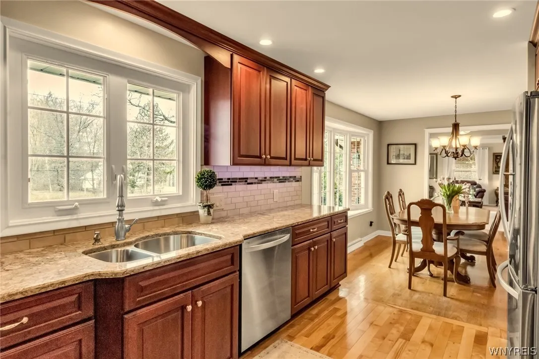 6905 Powers Road, Orchard Park, New York 14127, Orchard Park, New York 14127, 3 Bedrooms Bedrooms, 9 Rooms Rooms,1 BathroomBathrooms,Residential,Closed,6905 Powers Road, Orchard Park, New York 14127,0,B1667889