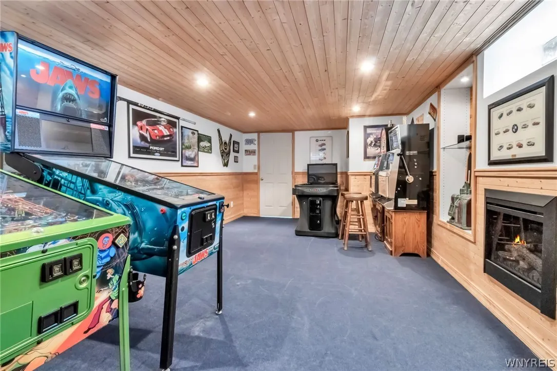 6905 Powers Road, Orchard Park, New York 14127, Orchard Park, New York 14127, 3 Bedrooms Bedrooms, 9 Rooms Rooms,1 BathroomBathrooms,Residential,Closed,6905 Powers Road, Orchard Park, New York 14127,0,B1667889