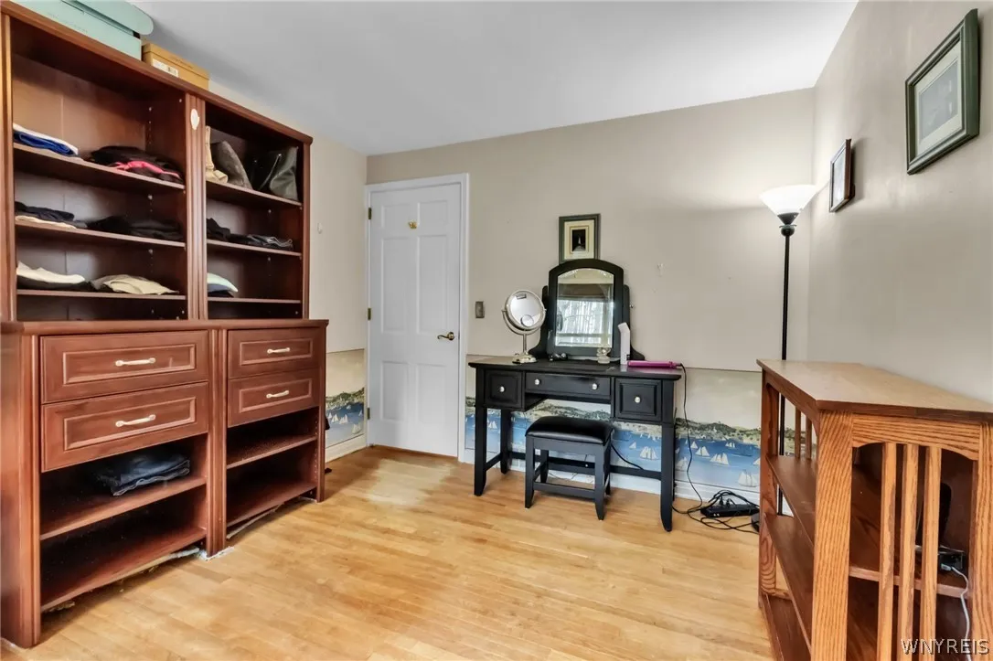 6905 Powers Road, Orchard Park, New York 14127, Orchard Park, New York 14127, 3 Bedrooms Bedrooms, 9 Rooms Rooms,1 BathroomBathrooms,Residential,Closed,6905 Powers Road, Orchard Park, New York 14127,0,B1667889