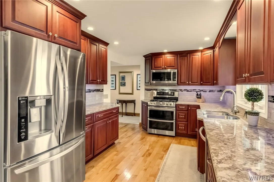 6905 Powers Road, Orchard Park, New York 14127, Orchard Park, New York 14127, 3 Bedrooms Bedrooms, 9 Rooms Rooms,1 BathroomBathrooms,Residential,Closed,6905 Powers Road, Orchard Park, New York 14127,0,B1667889