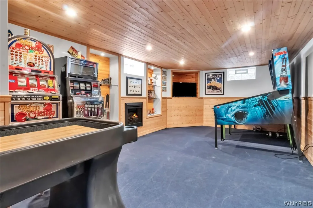 6905 Powers Road, Orchard Park, New York 14127, Orchard Park, New York 14127, 3 Bedrooms Bedrooms, 9 Rooms Rooms,1 BathroomBathrooms,Residential,Closed,6905 Powers Road, Orchard Park, New York 14127,0,B1667889