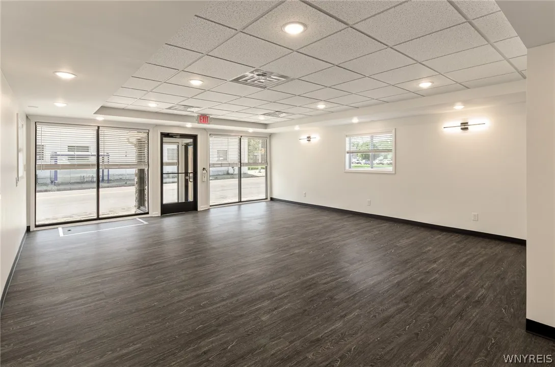 18 Abbott Road, Buffalo, New York 14220, Buffalo, New York 14220, ,Commercial Lease,For Rent,18 Abbott Road, Buffalo, New York 14220,0,B1668755