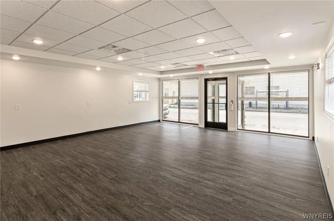 18 Abbott Road, Buffalo, New York 14220, Buffalo, New York 14220, ,Commercial Lease,For Rent,18 Abbott Road, Buffalo, New York 14220,0,B1668755