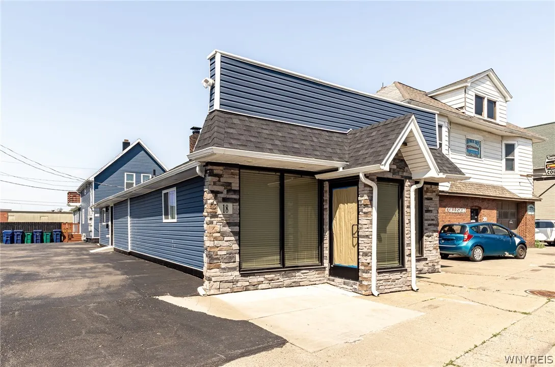 18 Abbott Road, Buffalo, New York 14220, Buffalo, New York 14220, ,Commercial Lease,For Rent,18 Abbott Road, Buffalo, New York 14220,0,B1668755