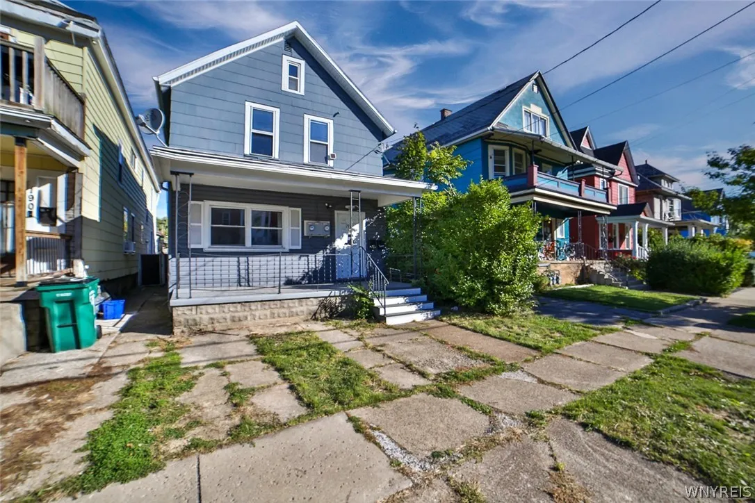 192 Bird Avenue, Buffalo, New York 14213, Buffalo, New York 14213, 5 Bedrooms Bedrooms, ,2 BathroomsBathrooms,Residential,For Sale,192 Bird Avenue, Buffalo, New York 14213,0,B1667616