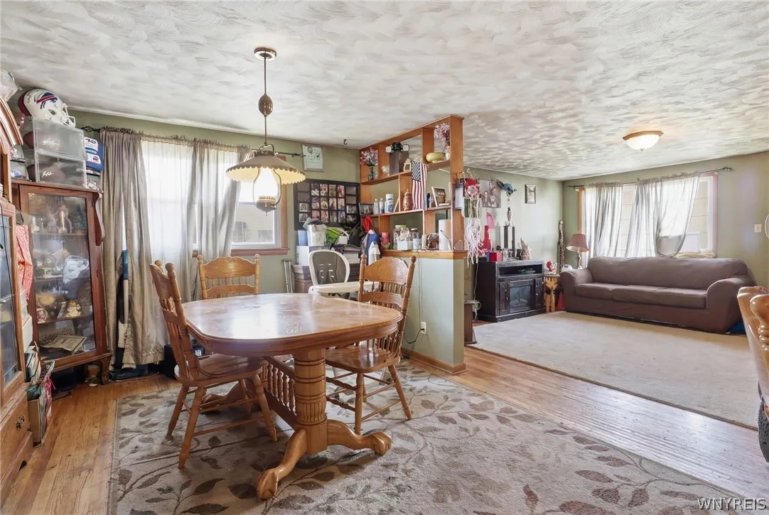 361 Rumbold Avenue, North Tonawanda, New York 1412, North Tonawanda, New York 14120, 3 Bedrooms Bedrooms, 6 Rooms Rooms,1 BathroomBathrooms,Residential,For Sale,361 Rumbold Avenue, North Tonawanda, New York 1412,0,B1668907